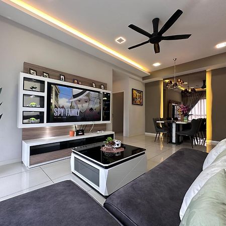 Takuro Homestay Петалинг-Джая Экстерьер фото