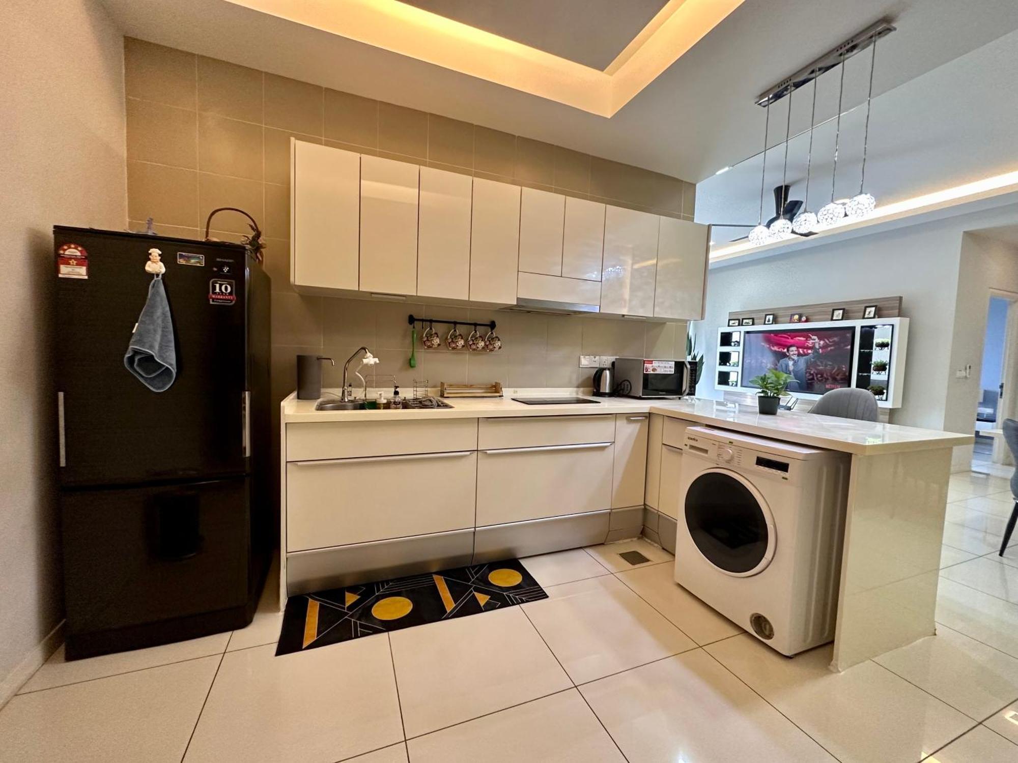 Takuro Homestay Петалинг-Джая Экстерьер фото